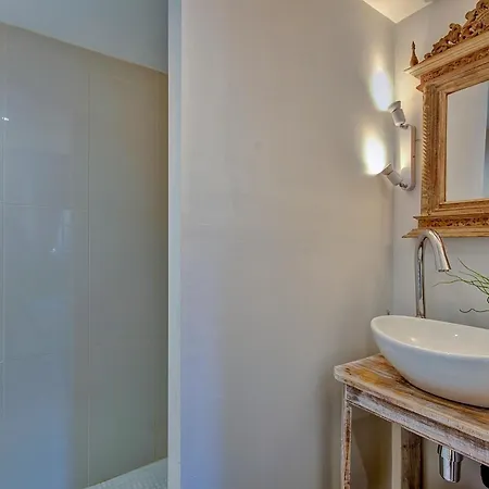 Les Secrets De Bacchus Apartment Bordeaux